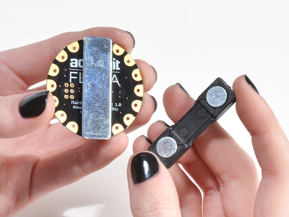 Magnetic Pin Back